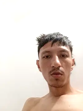 Snapshot of BumblingBimetal chatting on 1, 12, 2025 BumblingBimetal online show from 1, 12, 2025