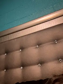 Snapshot of kenziebby0202 chatting on 1, 12, 2025 kenziebby0202 online show from 1, 12, 2025