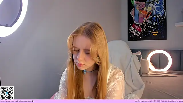 Snapshot of Victori_Fox chatting on 4, 5, 2026 Victori Fox online show from 4, 5, 2026