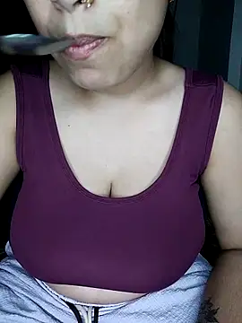 Snapshot of shilpa-singh chatting on 10, 3, 2026 shilpa-singh online show from 10, 3, 2026