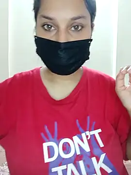 Snapshot of shilpa-singh chatting on 12, 4, 2026 shilpa-singh online show from 12, 4, 2026