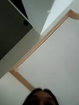 Snapshot of shilpa-singh chatting on 14, 4, 2026 shilpa-singh online show from 14, 4, 2026