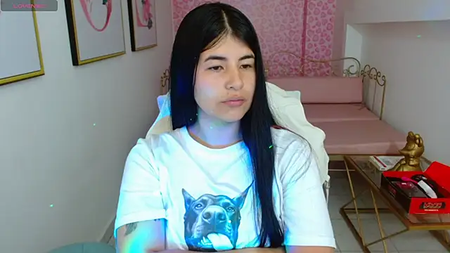 Nina harpper  online show from 14, 4, 2026