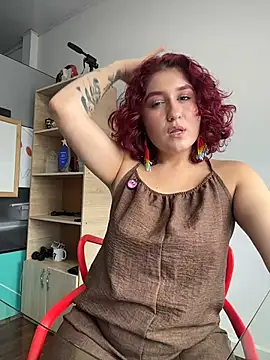 Snapshot of MissSavage_ chatting on 25, 5, 2026 MissSavage online show from 25, 5, 2026