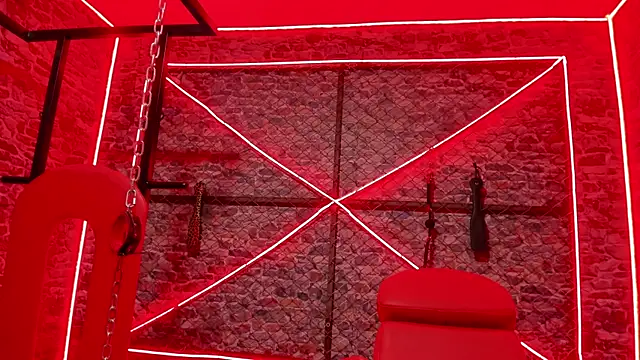 NaughtyNebula online show from 19, 12, 2025