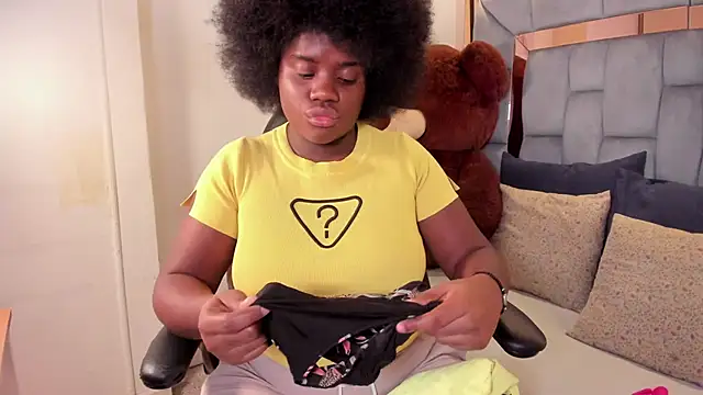 liarosee11 online show from 14, 12, 2025