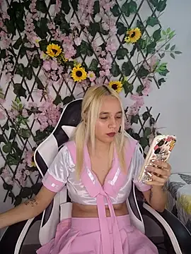 KasumiSophia online show from 11, 4, 2026