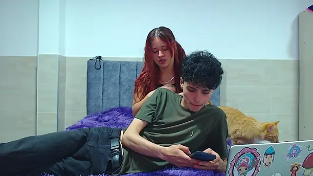 hottie couplee online show from 3, 12, 2025