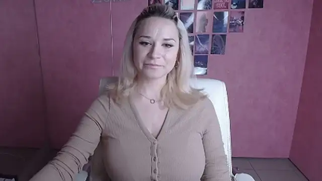Melodie Aster online show from 16, 6, 2026