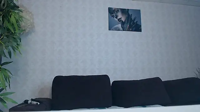 SilviaVanda online show from 22, 12, 2025