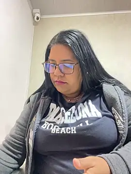 Carameloswing1 online show from 14, 4, 2026