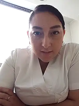 Snapshot of Valeria_montana_ chatting on 22, 12, 2025 Valeria montana online show from 22, 12, 2025