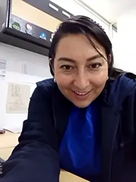 Valeria montana  online show from 16, 1, 2026