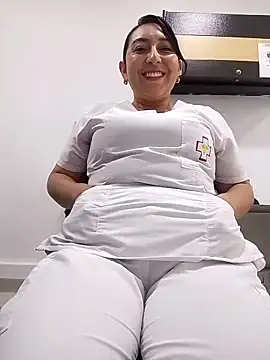 Valeria montana  online show from 25, 5, 2026