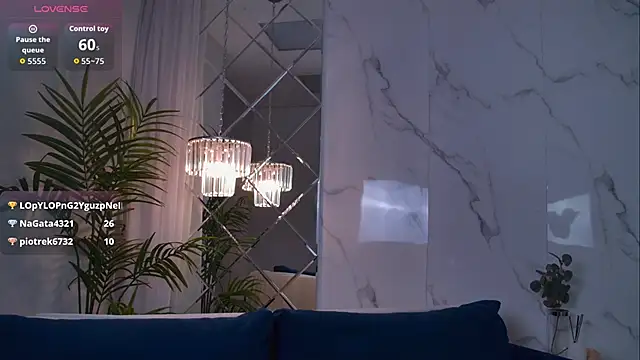 Snapshot of LisaDeviss chatting on 18, 1, 2026 LisaDeviss online show from 18, 1, 2026