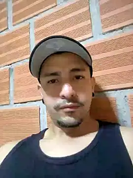 Snapshot of Aastrod chatting on 2, 12, 2025 Aastrod online show from 2, 12, 2025