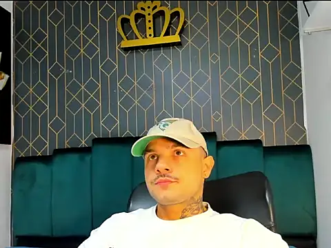 lucky smith1 online show from 15, 1, 2026