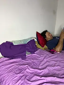 Jennmyller  online show from 17, 4, 2026