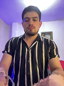 williamsmiiths16 online show from 13, 2, 2026