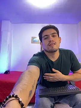 williamsmiiths16 online show from 3, 3, 2026