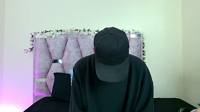 iris and damian online show from 22, 2, 2026