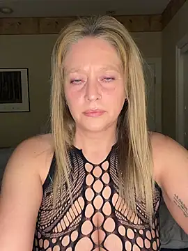Snapshot of MissyLovelace chatting on 15, 5, 2026 MissyLovelace online show from 15, 5, 2026