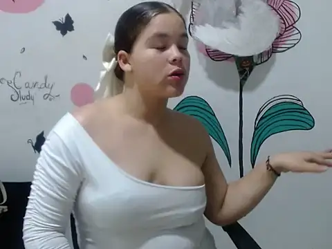 Snapshot of RosieCheeks- chatting on 3, 12, 2025 RosieCheeks- online show from 3, 12, 2025