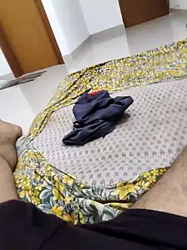 Snapshot of BoyMuslimTelugu chatting on 14, 12, 2025 BoyMuslimTelugu online show from 14, 12, 2025