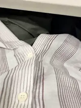 boyfromMum bai online show from 18, 3, 2026