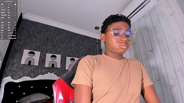 teylor lovee online show from 23, 3, 2026