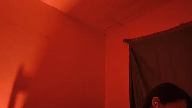 MoonLipsON- online show from 28, 3, 2026