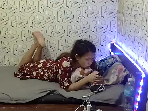 Snapshot of luna_love_bitex chatting on 14, 4, 2026 luna love bitex online show from 14, 4, 2026