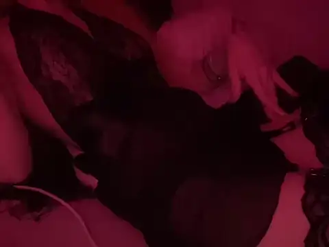 Snapshot of BlackBunnyyDoll chatting on 4, 12, 2025 BlackBunnyyDoll online show from 4, 12, 2025