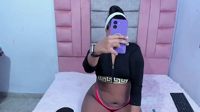 AdaraandMichael online show from 14, 2, 2026