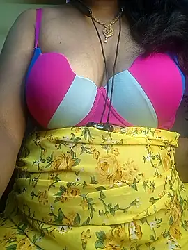 Preeti345 online show from 19, 4, 2026