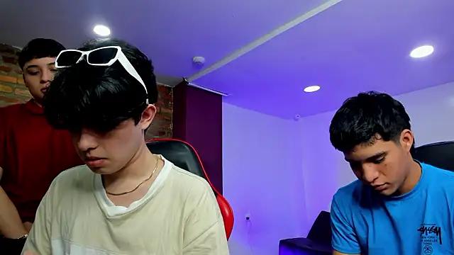 HotThreesoome online show from 10, 3, 2026