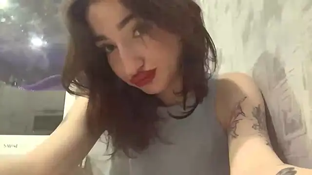 PanickedCowrie online show from 5, 12, 2025