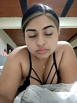 MariaPaula22  online show from 22, 12, 2025