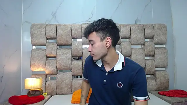 KathyAiden online show from 15, 4, 2026