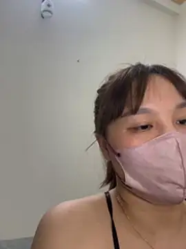 Snapshot of Hello_honey chatting on 25, 6, 2026 Hello honey online show from 25, 6, 2026