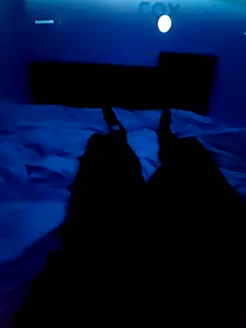 Snapshot of michs32 chatting on 5, 12, 2025 michs32 online show from 5, 12, 2025