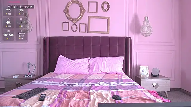 KendallVelvet online show from 13, 3, 2026