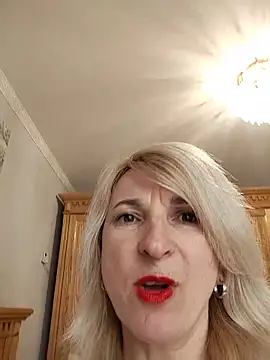 AhlyssaLove1155 online show from 1, 6, 2026