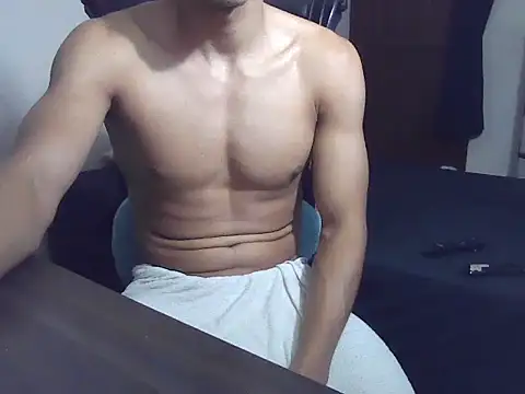 Patrick3 5556 online show from 16, 4, 2026