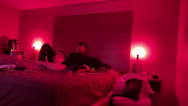 Snapshot of cosmiccloudpig chatting on 1, 3, 2026 cosmiccloudpig online show from 1, 3, 2026