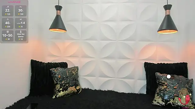 Snapshot of valeriecute18 chatting on 24, 2, 2026 valeriecute18 online show from 24, 2, 2026