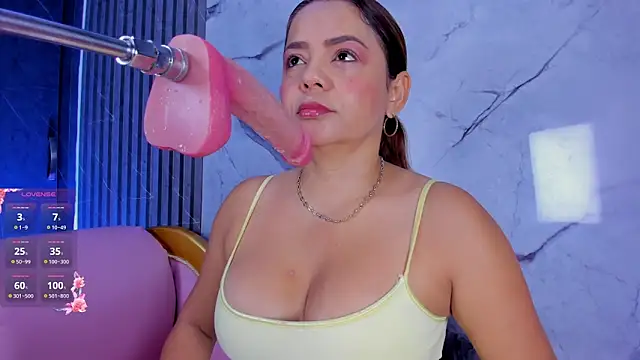 shayra boobs2 online show from 16, 2, 2026