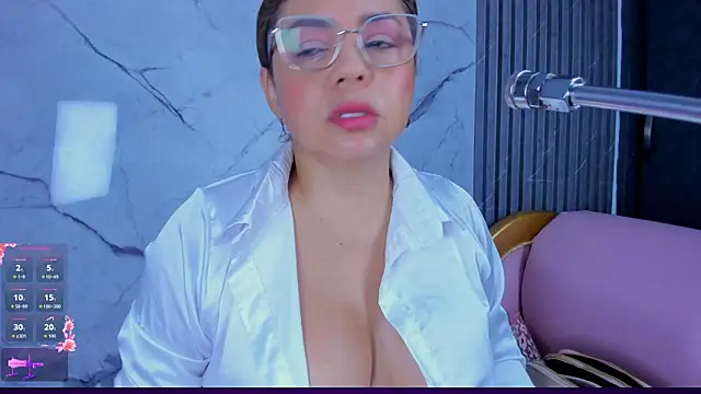 shayra boobs2 online show from 21, 5, 2026