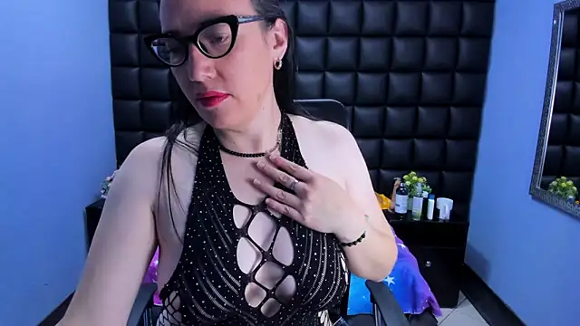 Avanahomix07 online show from 15, 1, 2026