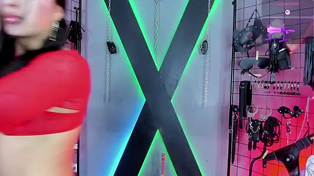 Snapshot of MissScarlet_Ela_bdsm chatting on 10, 2, 2026 MissScarlet Ela bdsm online show from 10, 2, 2026